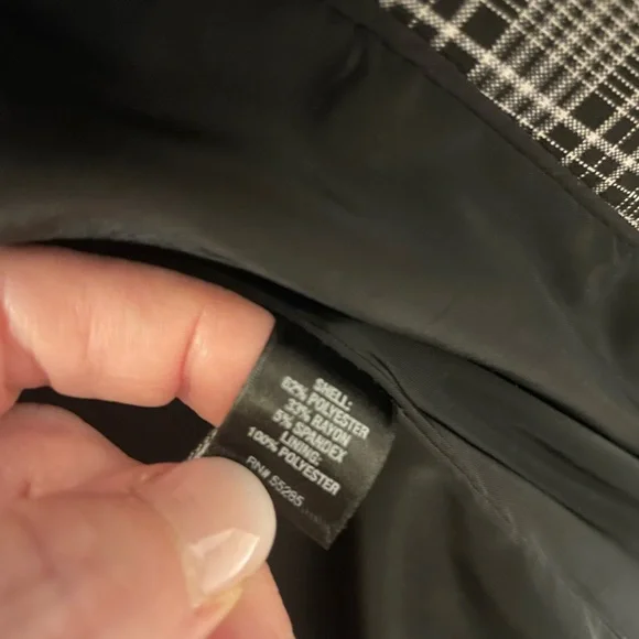 Express Black and White Plaid Blazer - Picture 7 of 8